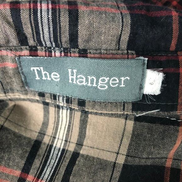 The Hanger Button Down Plaid Shirt Size Small High Low Hem - Picture 2 of 10